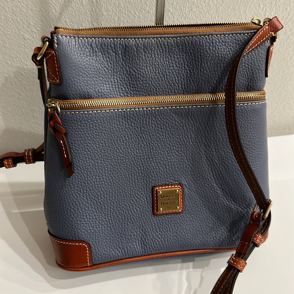 Dooney & Bourke Pebble Leather Crossbody - Picture 3 of 9
